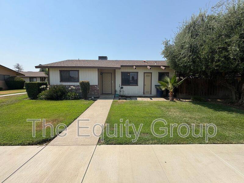 Apartment for rent at 409 E Roosevelt Ave, Tulare, CA 93274