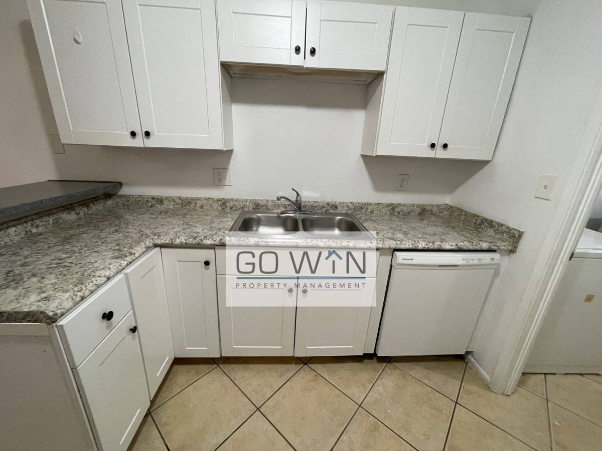 Apartment for rent at 423 E 9th Ave, Mesa, AZ 85204