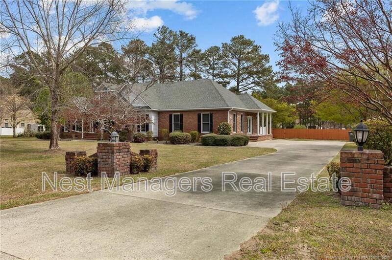 House for rent at 2423 Cypress Lakes Rd, Hope Mills, NC 28348
