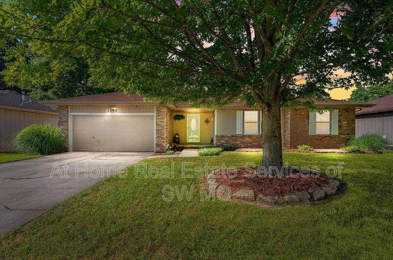 House for rent at 3050 W Village Terrace, Springfield, MO 65810