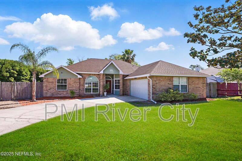 House for rent at 2320 Locustwood Court, Orange Park, FL 32065