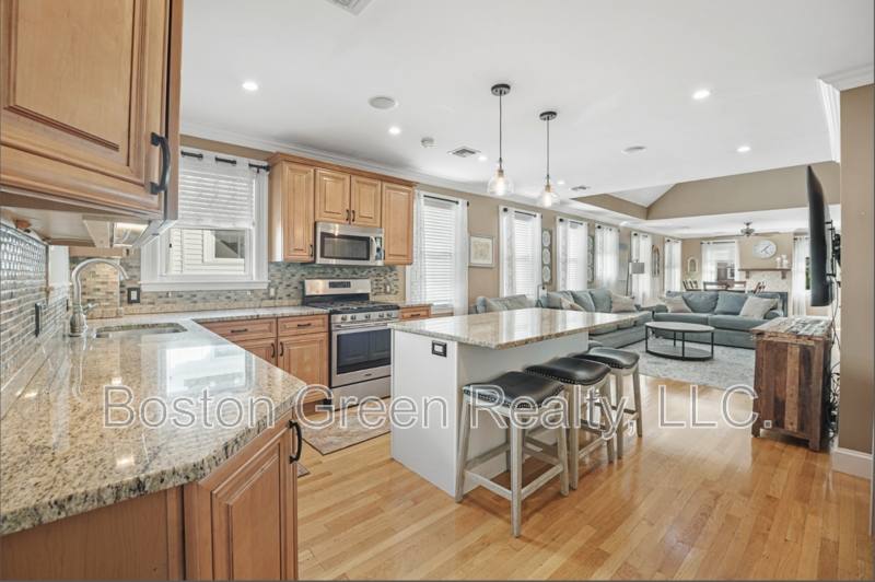 Townhouse for rent at 69 Jaques St #4, Somerville, MA 02145