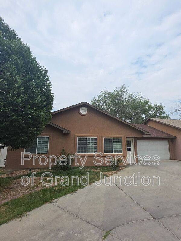 Apartment for rent at 3018 Oakwood Dr #3A, Grand Junction, CO 81504