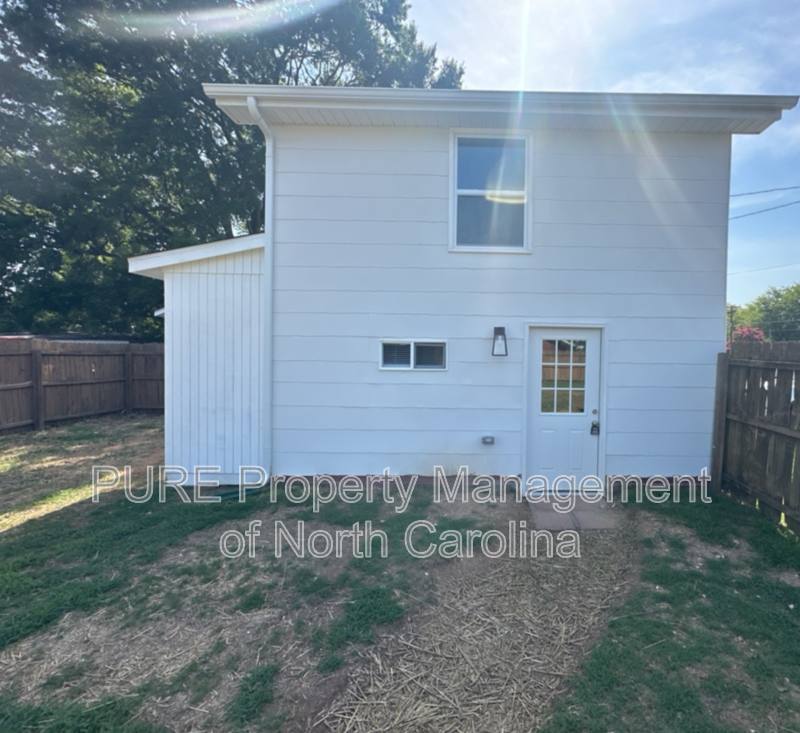 Townhouse for rent at 1105 Jackson St, Kannapolis, NC 28083