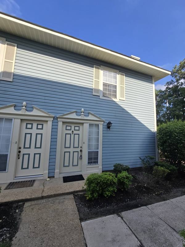 Townhouse for rent at 329 Ferdinand Circle #1, Virginia Beach, VA 23462