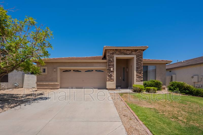 House for rent at 1738 W Glenhaven Dr, Phoenix, AZ 85045