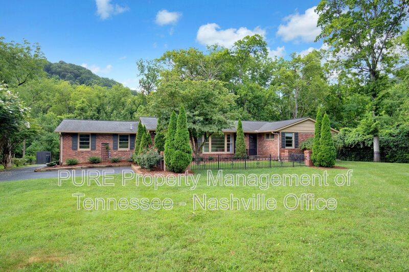 House for rent at 6541 Jocelyn Hollow Rd, Nashville, TN 37205