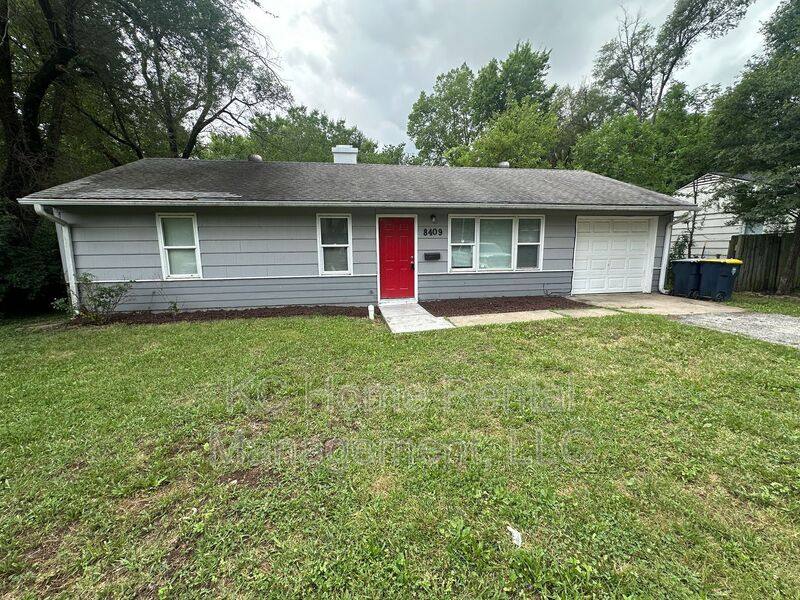 House for rent at 8409 E 111th St, Kansas City, MO 64134