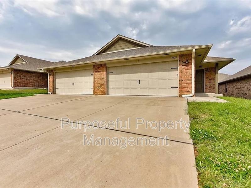 Apartment for rent at 4309 Edinburg Way, Oklahoma City, OK 73115