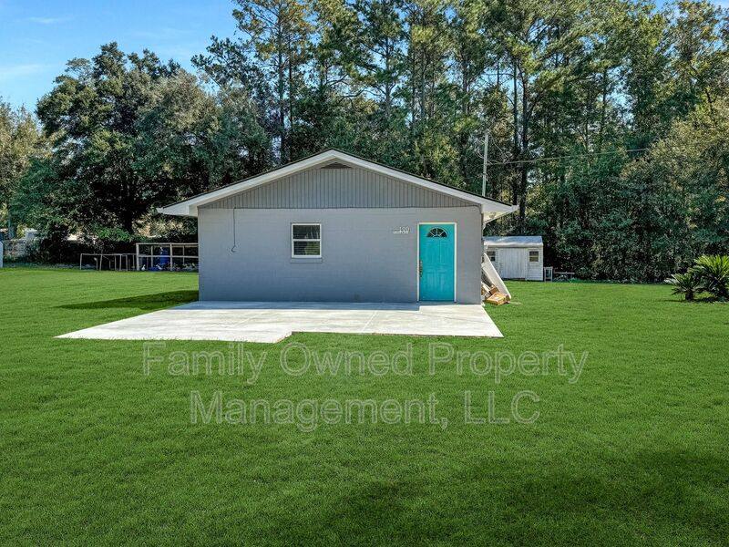House for rent at 110 Shady Lane, Summerville, SC 29485