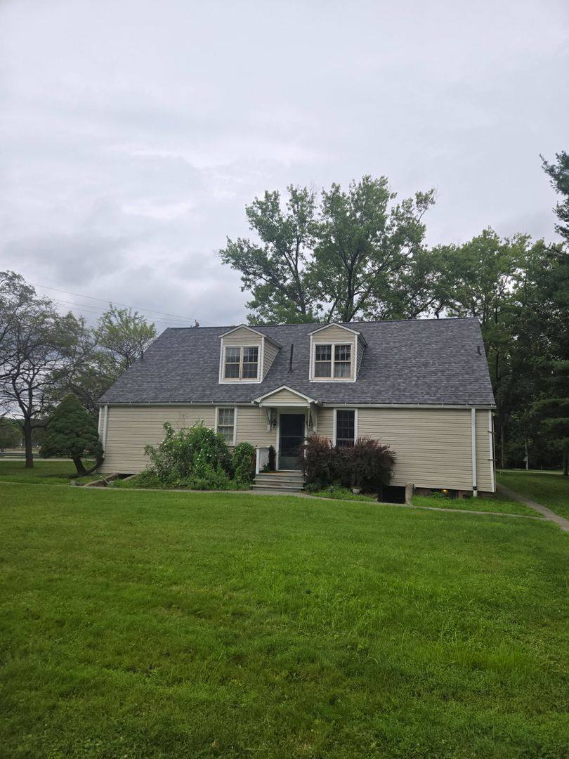 Apartment for rent at 614-618 Field Club Rd, Pittsburgh, PA 15238