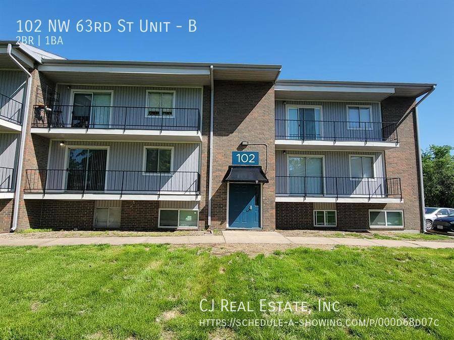 Apartment for rent at 102 NW 63rd St #B, Kansas City, MO 64118