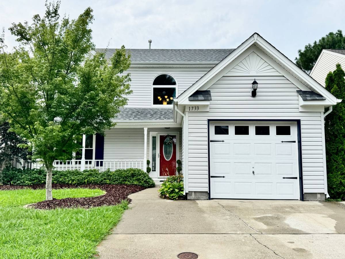 House for rent at 1733 Bernstein Dr, Virginia Beach, VA 23454