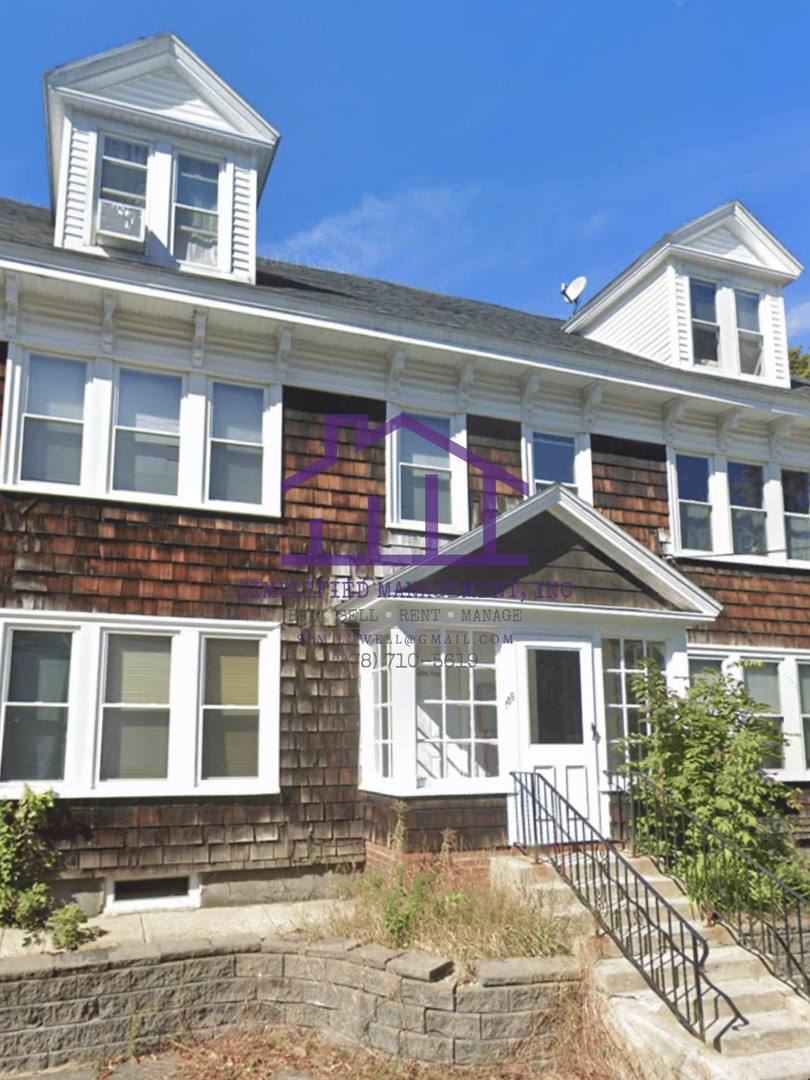 Apartment for rent at 159 Park St, Athol, MA 01331
