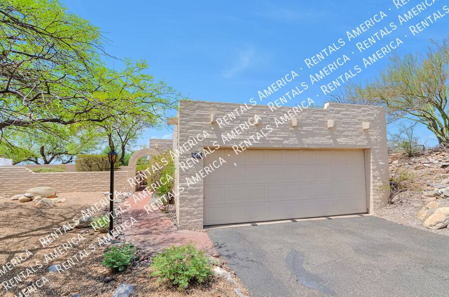 House for rent at 5421 N Paseo De La Pereza, Tucson, AZ 85750