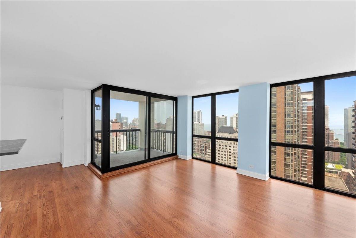 Apartment for rent at 1122 N Clark St #2706, Chicago, IL 60610