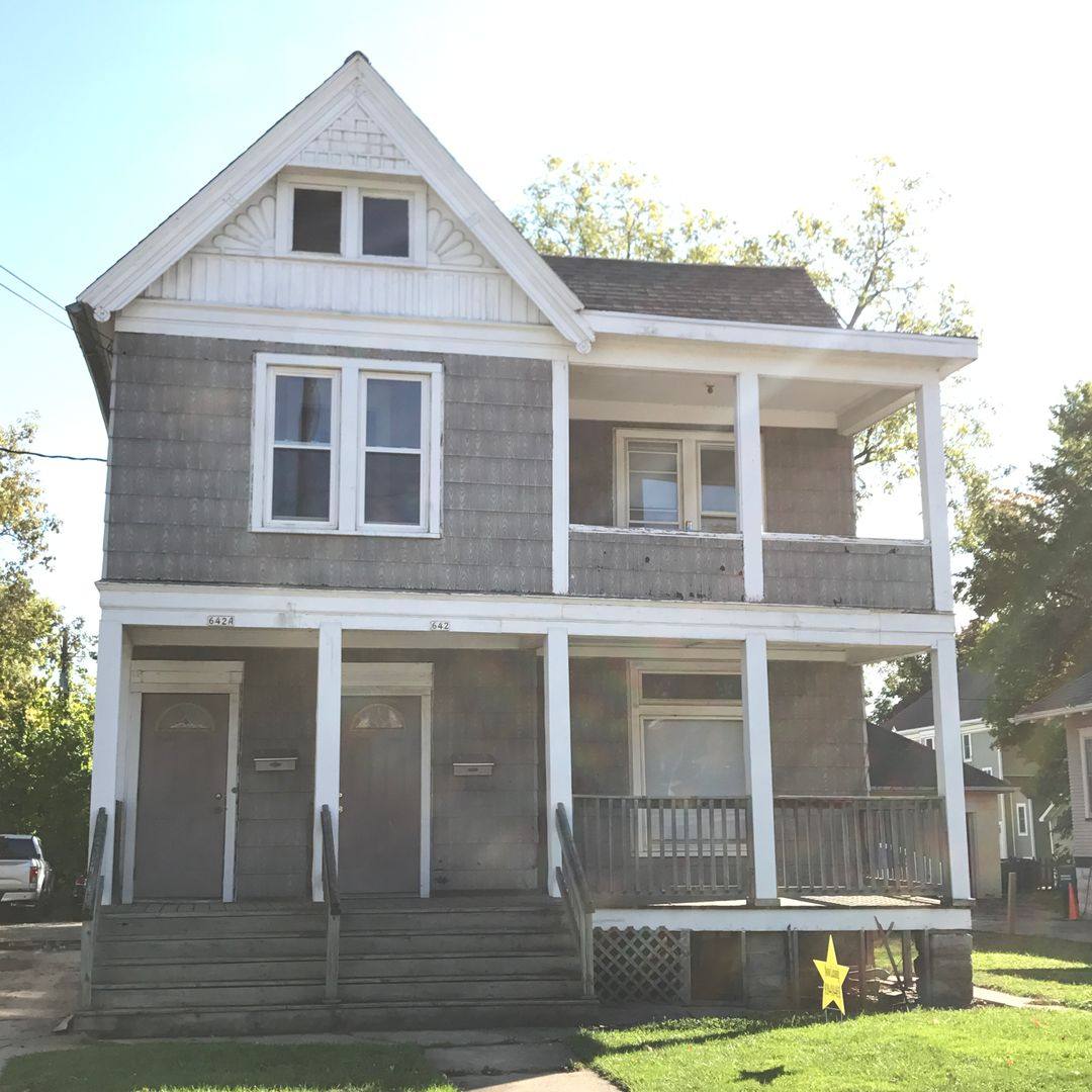 Apartment for rent at 642 Jackson, Oshkosh, WI 54901