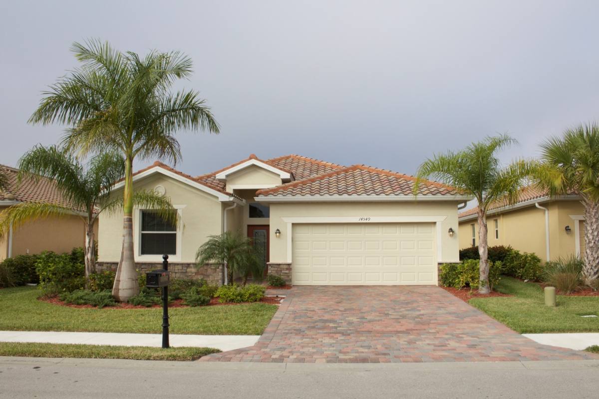 House for rent at 14549 Lanier Court, Naples, FL 34114