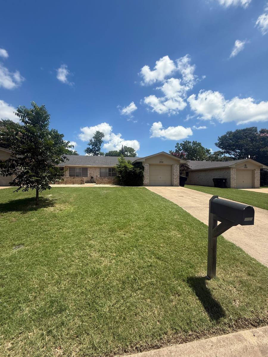 Apartment for rent at 3610 Robinhood Dr, Temple, TX 76502