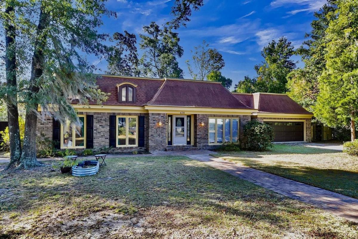 House for rent at 428 Carn St, Walterboro, SC 29488
