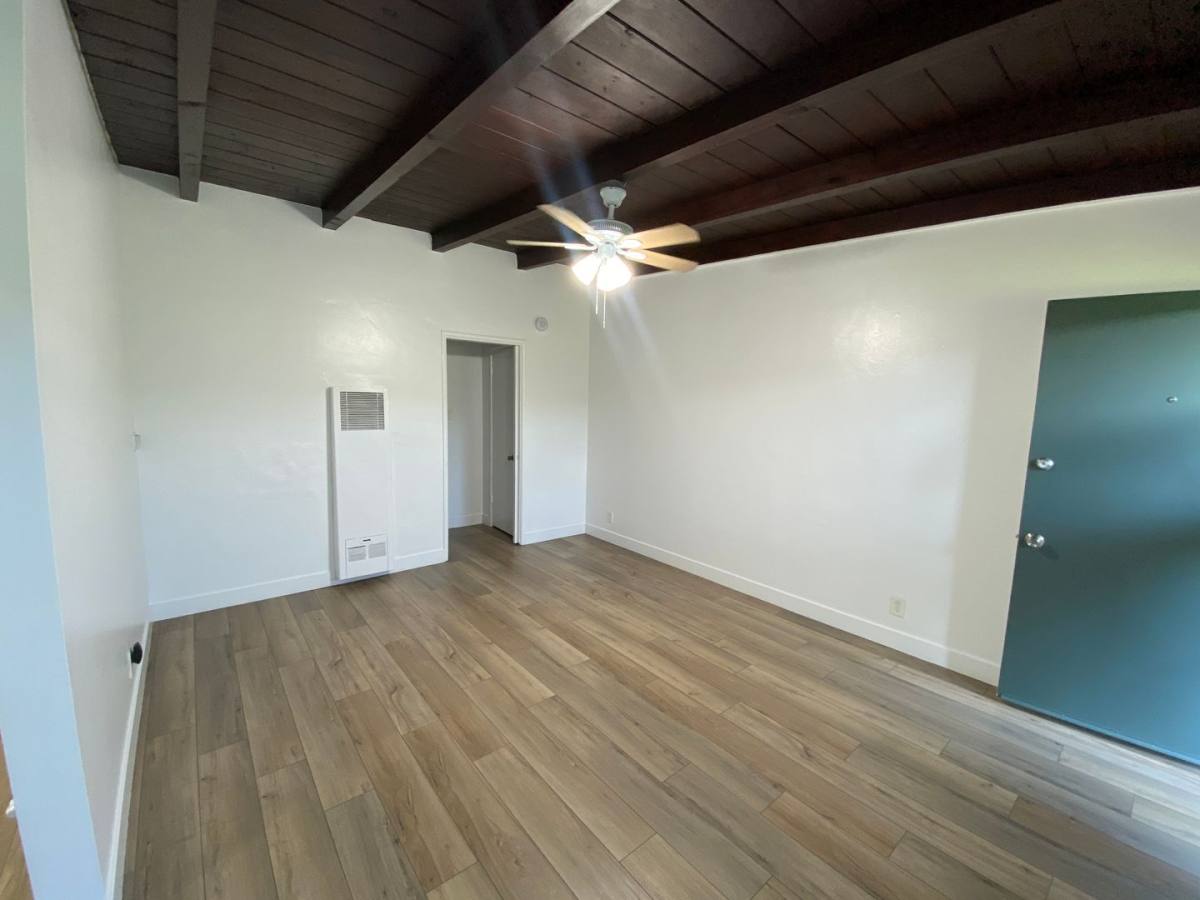 Apartment for rent at 1518-40 E Artesia Blvd, Long Beach, CA 90805