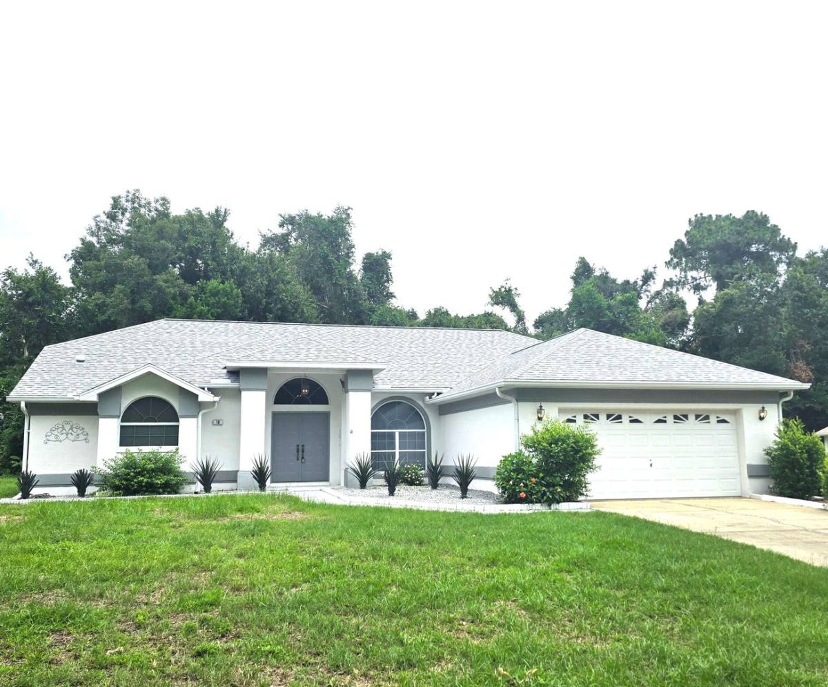 House for rent at 18 Hemlock Court E, Homosassa, FL 34446