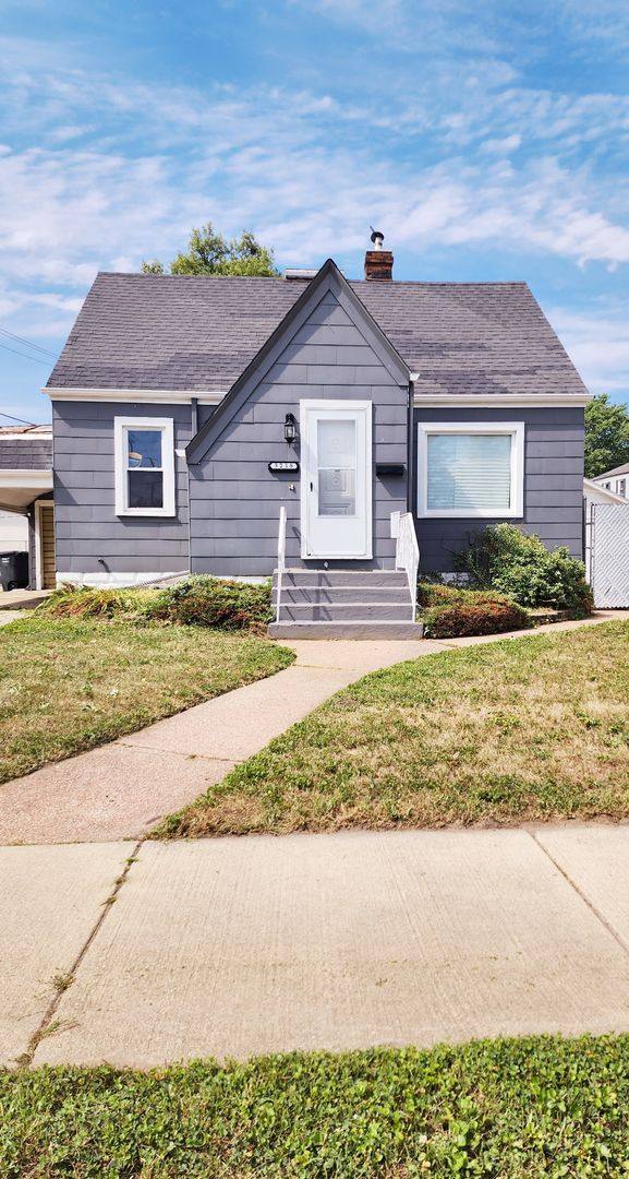 House for rent at 3218 Ann St, Lansing, IL 60438