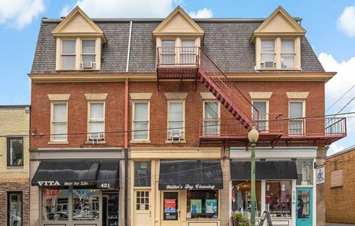 Apartment for rent at 425 Walnut St, Sewickley, PA 15143