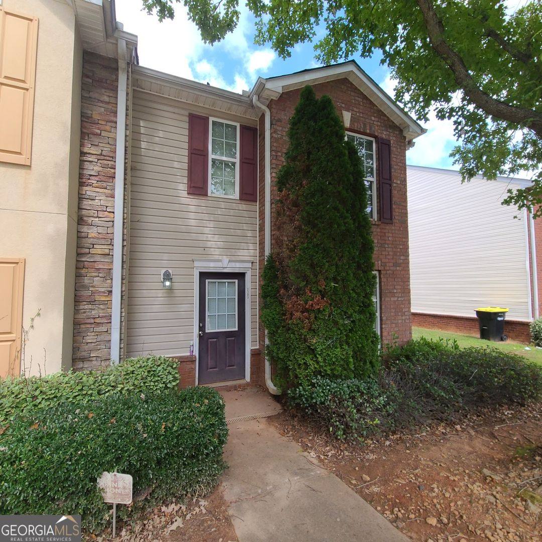 House for rent at 2103 Grove Way, Hampton, GA 30228