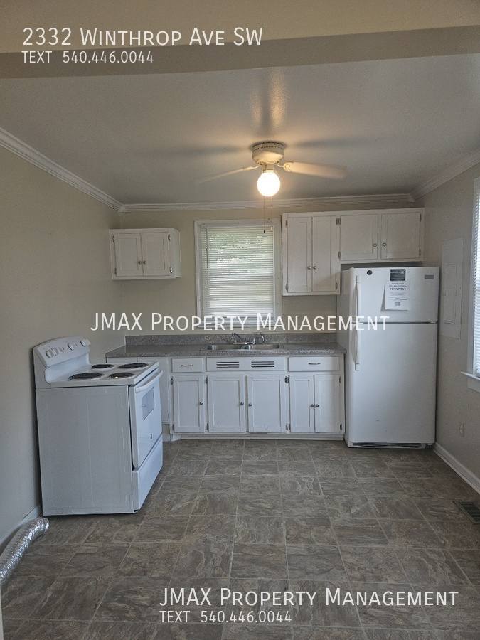 House for rent at 2332 Winthrop Ave SW, Roanoke, VA 24015