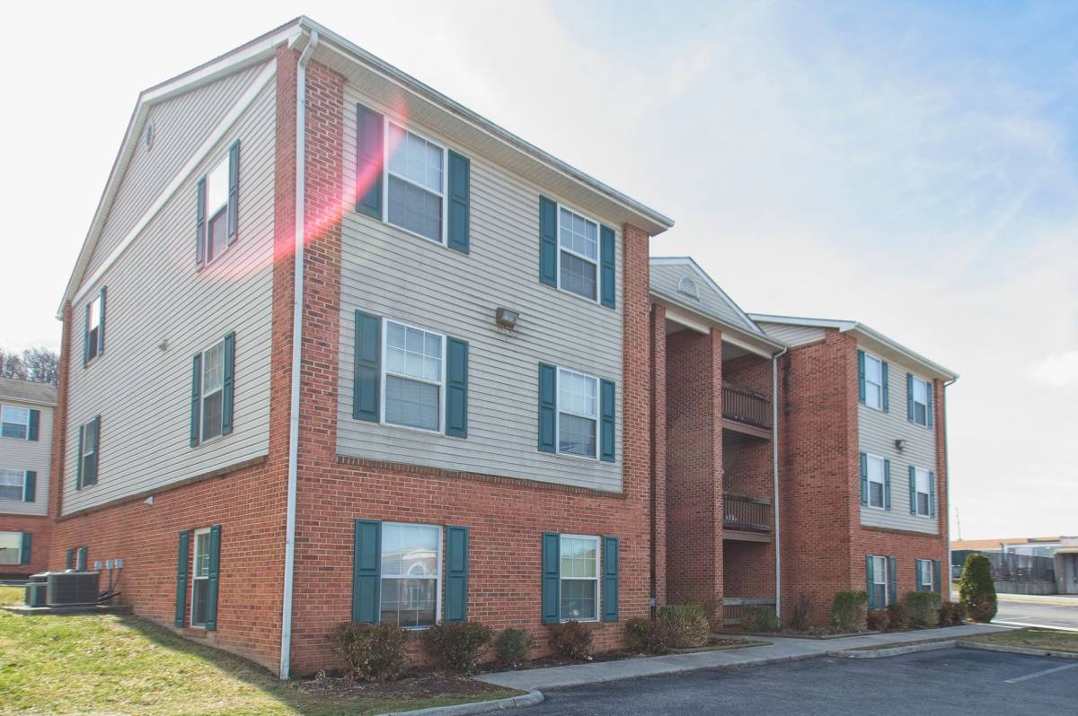 Apartment for rent at 131 E Main St, Radford, VA 24141