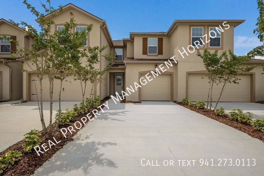 House for rent at 11806 Sky Acres Terrace, Bradenton, FL 34211