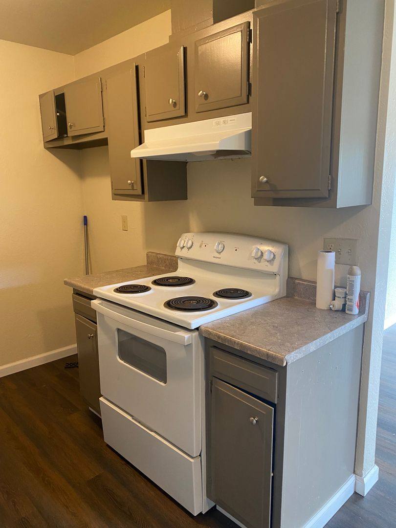 Apartment for rent at 1134 Parkside St, Salinas, CA 93906