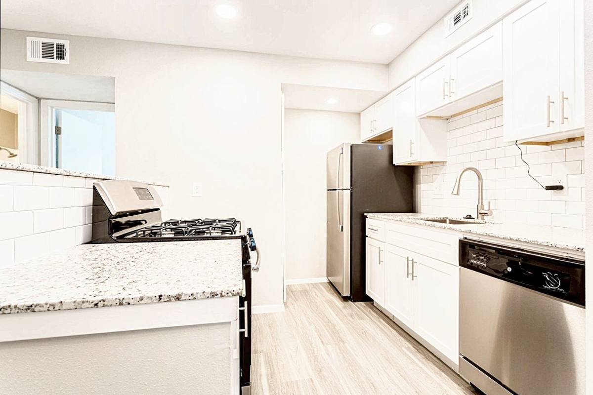 Apartment for rent at 3138 Manor Rd, Austin, TX 78723