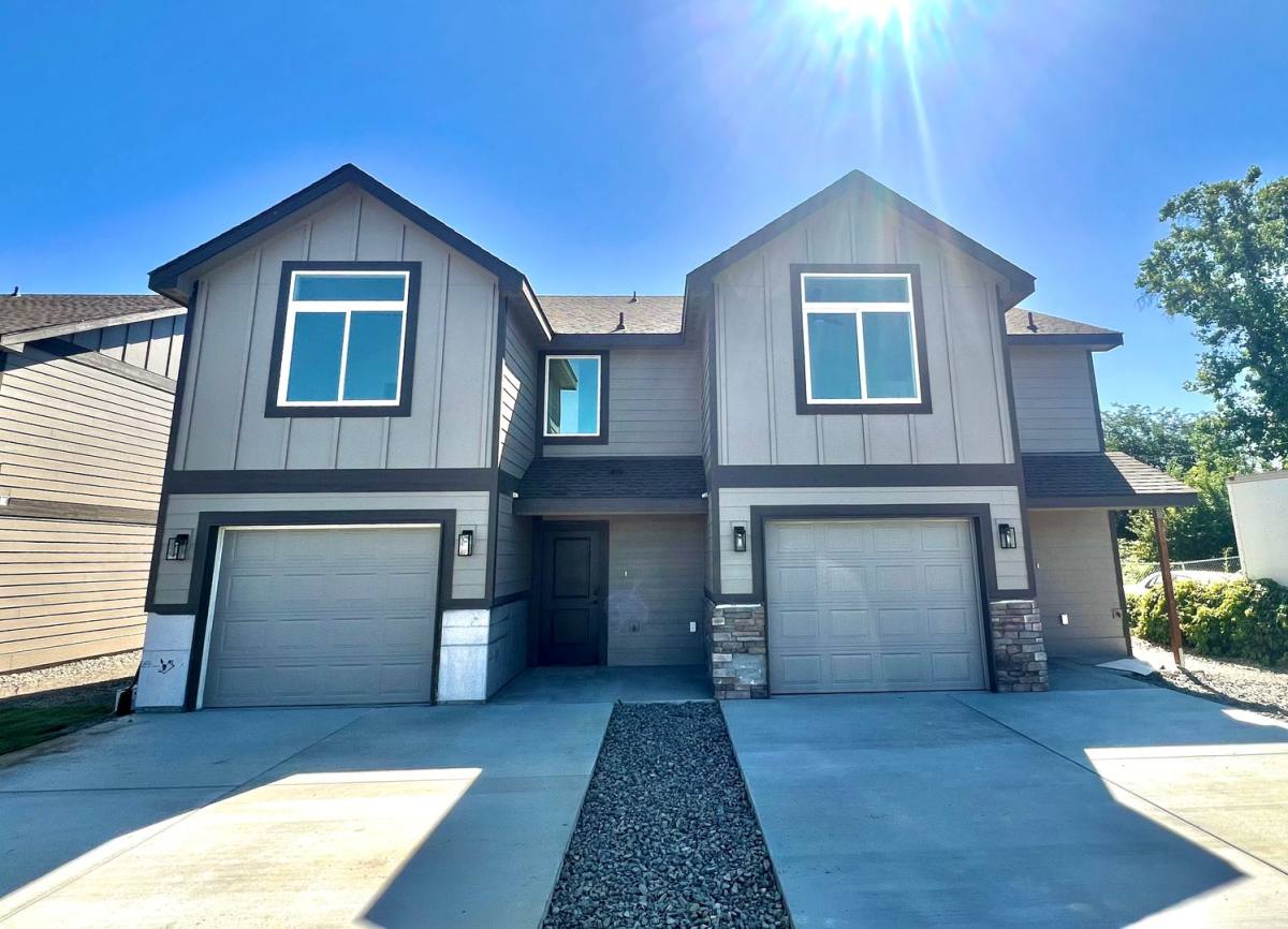 Apartment for rent at 609 N Rd, Pasco, WA 99301