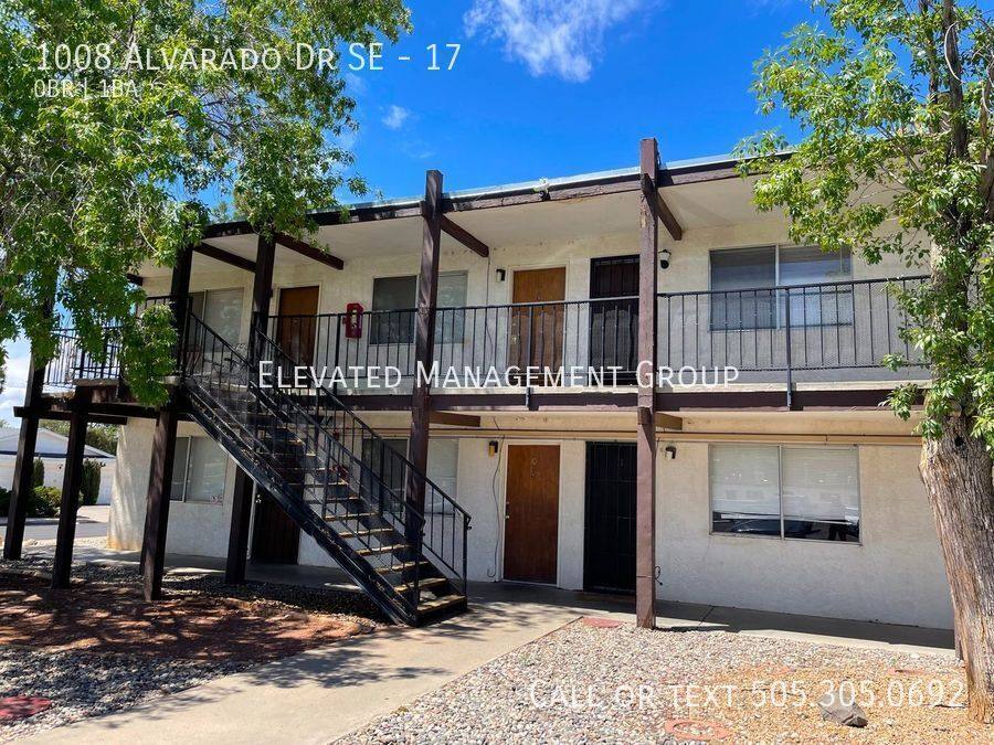 Apartment for rent at 1008 Alvarado Dr SE #17, Albuquerque, NM 87108