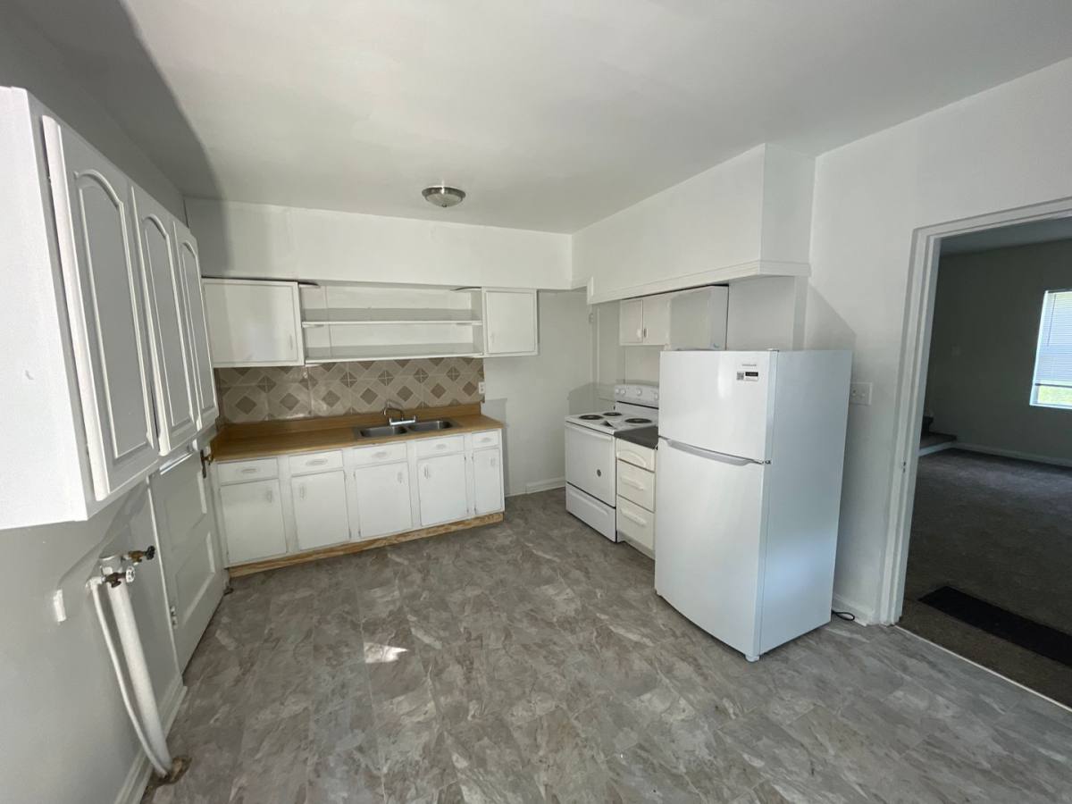 Apartment for rent at 1105-1111 Crest Ave, Birmingham, AL 35209