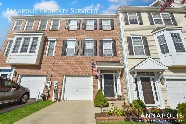 Townhouse for rent at 2587 Running Wolf Trail, Odenton, MD 21113