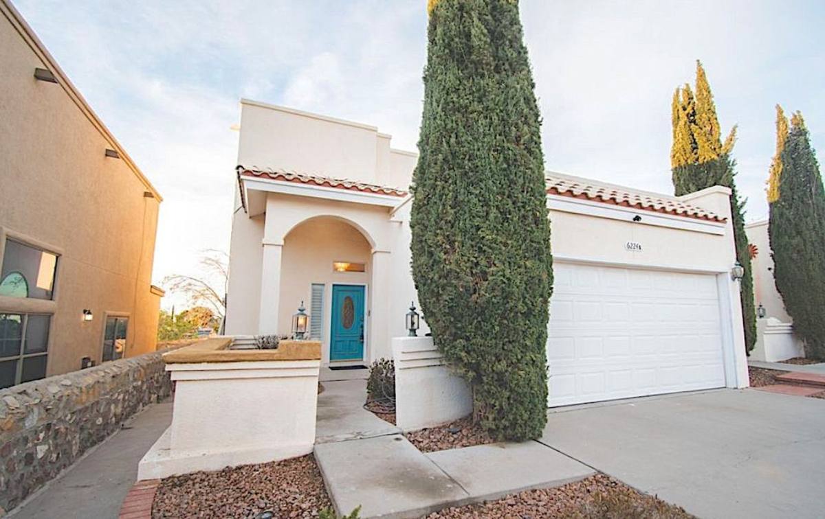 Townhouse for rent at 6224 Escondido, El Paso, TX 79912