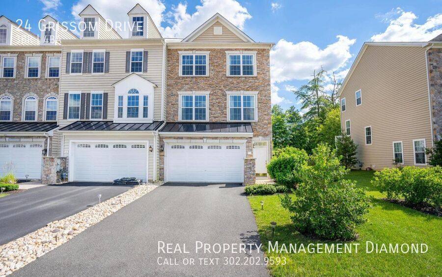 Townhouse for rent at 24 Grissom Dr, Bear, DE 19701