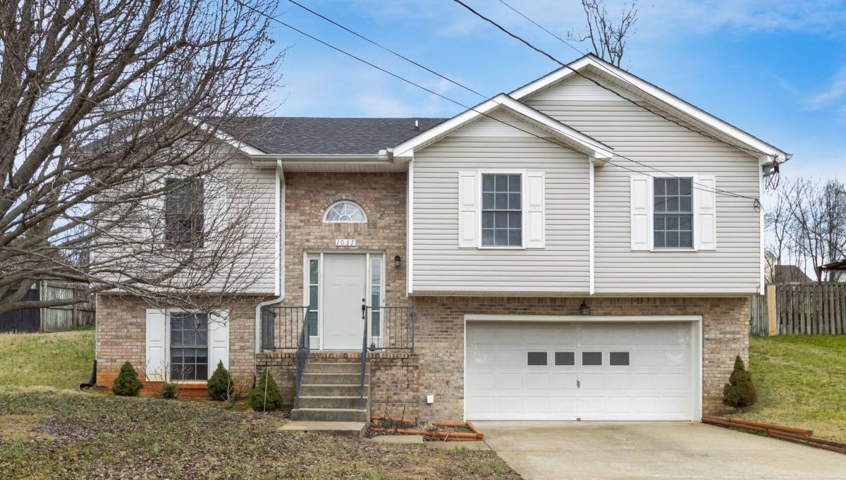 House for rent at 1037 Persimmon Court, Clarksville, TN 37040