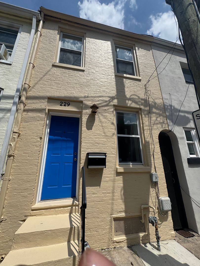 House for rent at 229 S Durham St, Baltimore, MD 21231