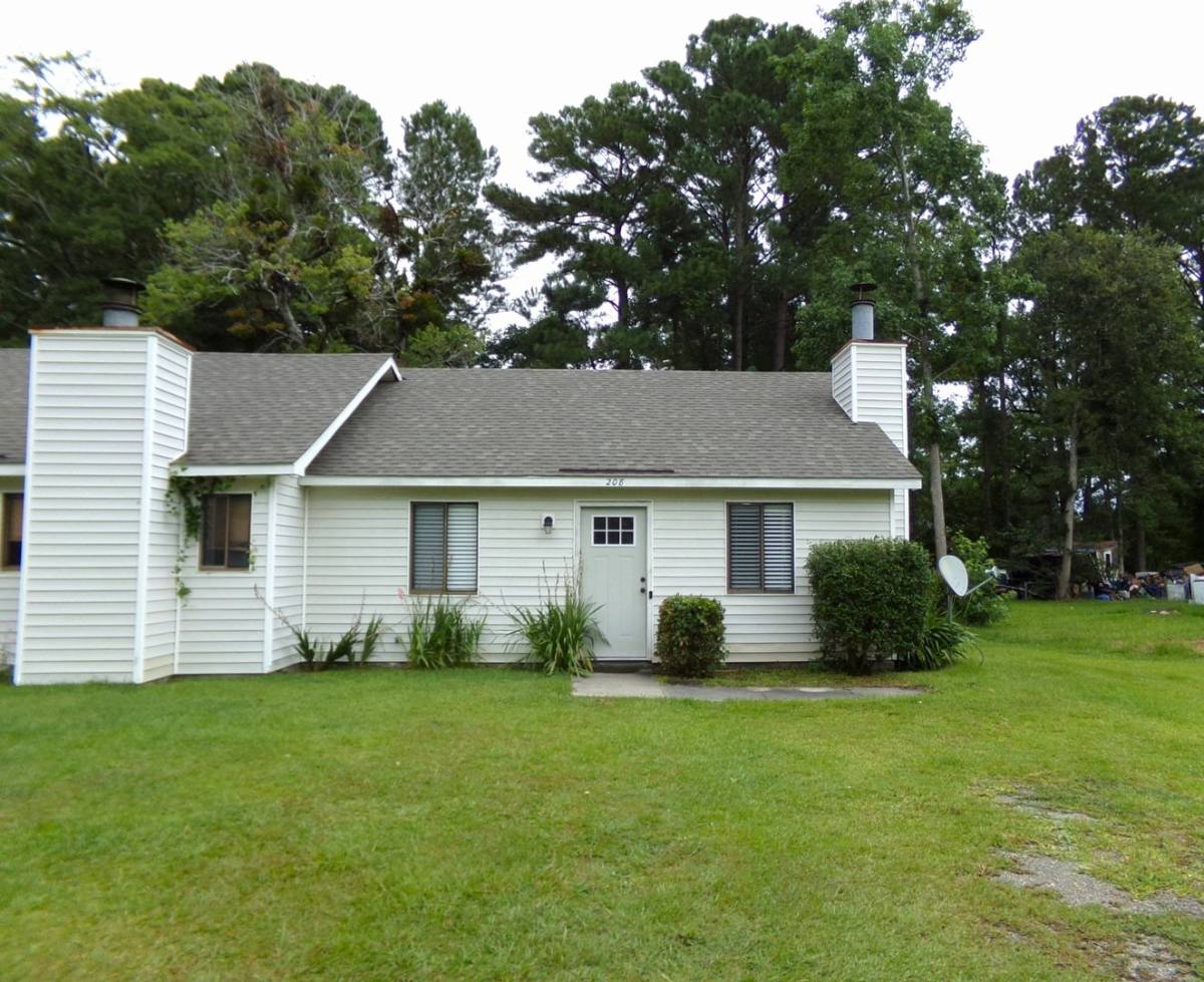 House for rent at 208 Cedar Ridge Court, Havelock, NC 28532