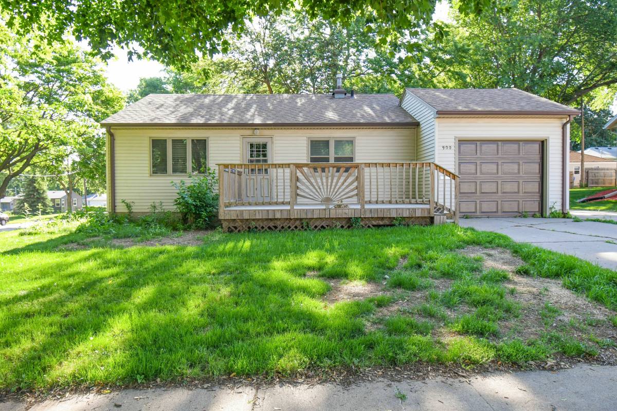 House for rent at 900 S Marday Ave, Sioux Falls, SD 57103