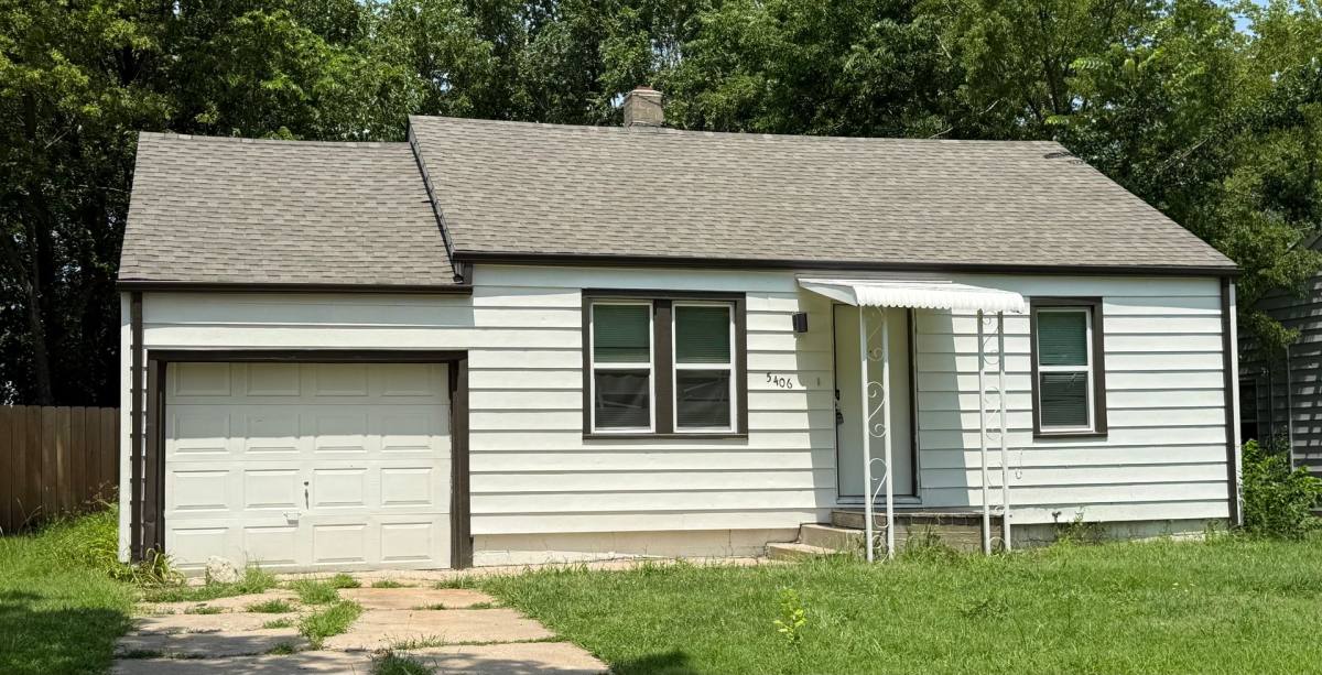 House for rent at 5406 E Pine St, Wichita, KS 67208