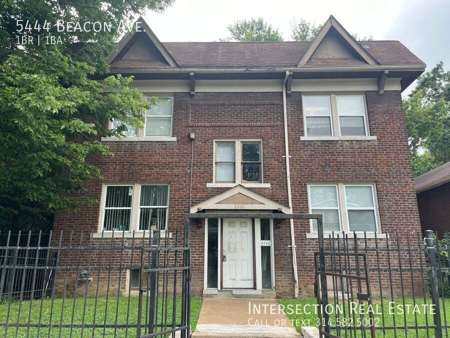 Apartment for rent at 5444 Beacon Ave #1S, Saint Louis, MO 63120
