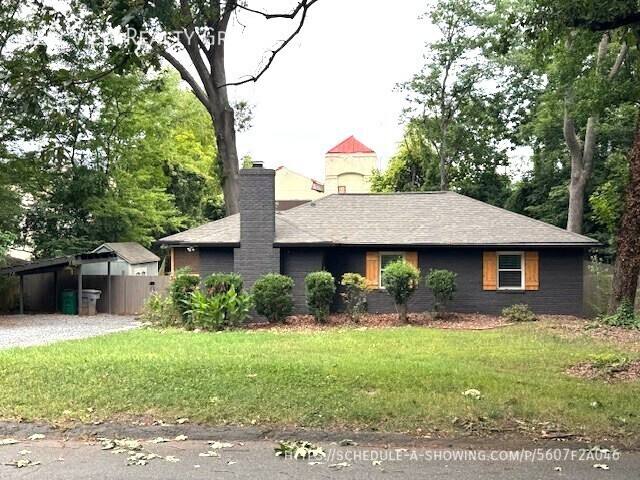 House for rent at 1527 Medford Dr, Charlotte, NC 28205