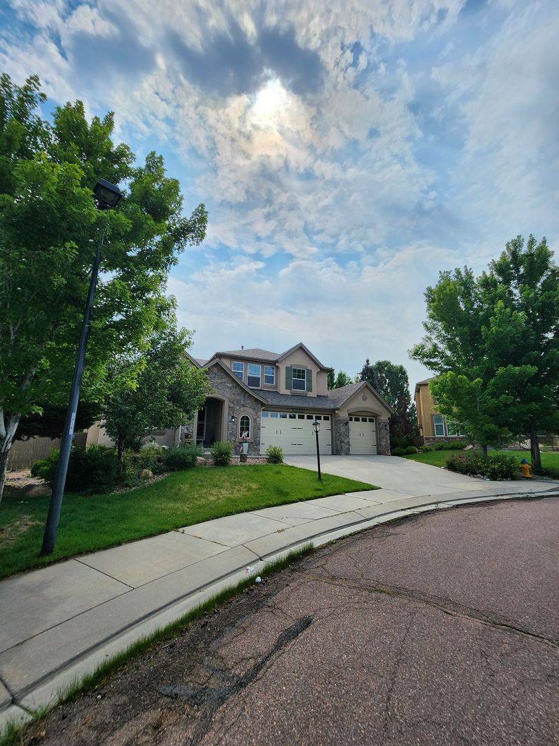 House for rent at 10035 Pine Glade Dr, Colorado Springs, CO 80920