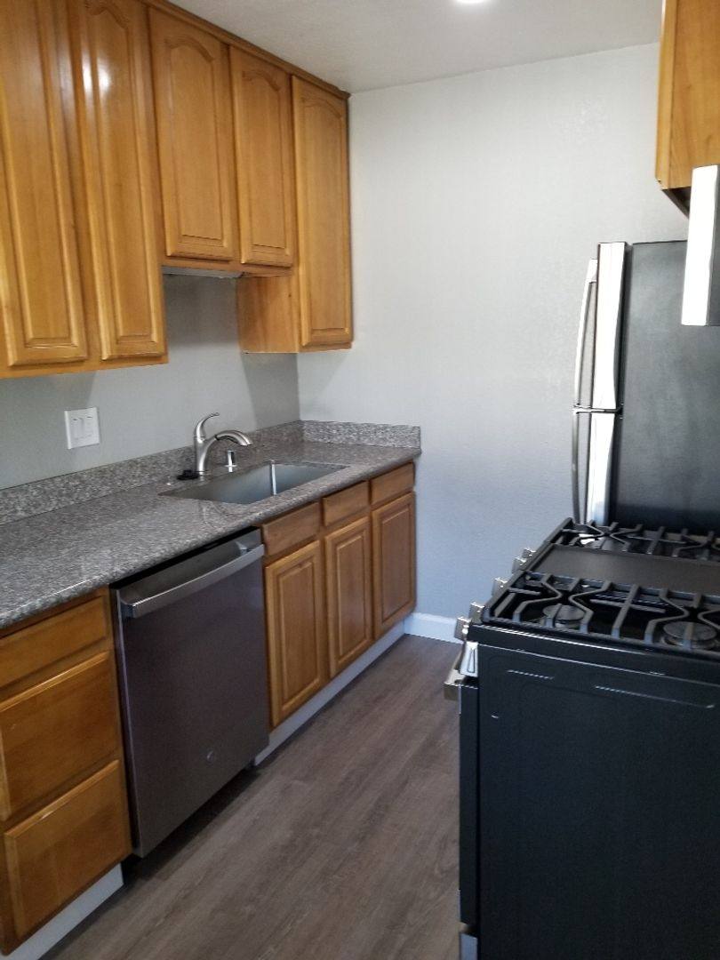 Apartment for rent at 1981 Bonifacio St, Concord, CA 94520