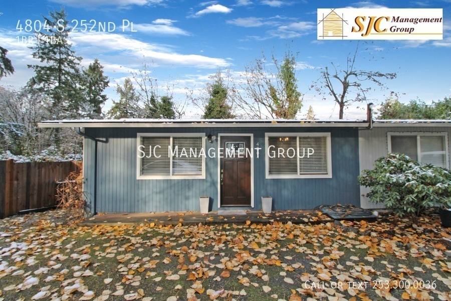 Apartment for rent at 4804 S 252nd Place, Kent, WA 98032